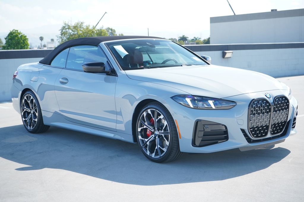New 2026 BMW 430i Convertible w/ M Sport Package image 4