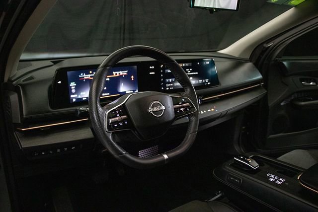 Used 2024 Nissan Ariya AWD image 25