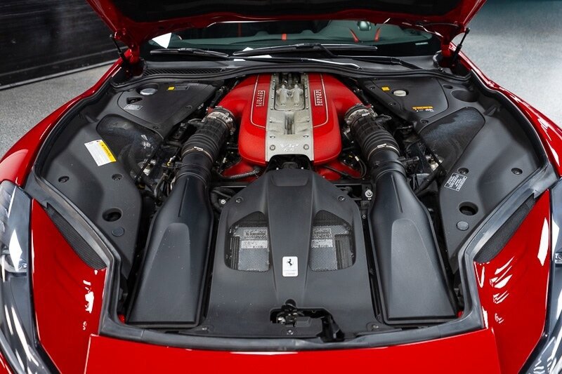 Used 2019 Ferrari 812 Superfast image 32