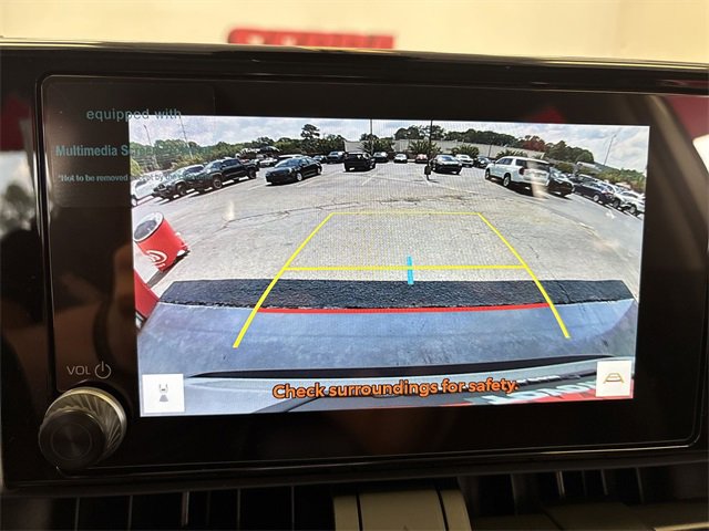 Used 2025 Toyota RAV4 LE image 20