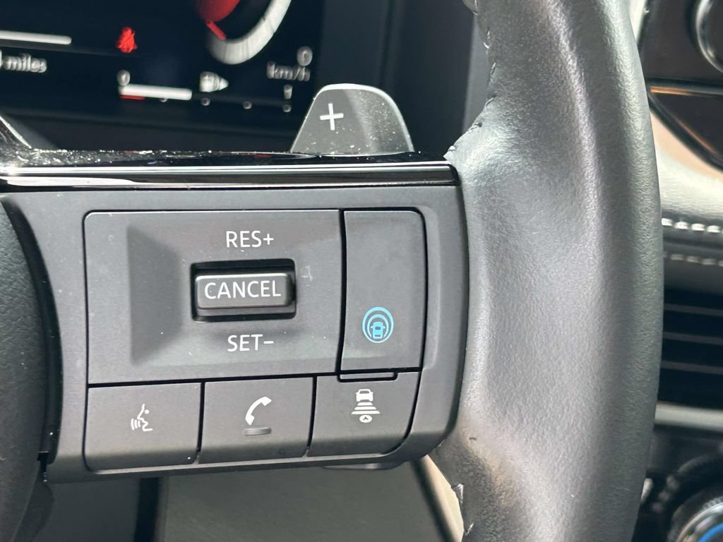Used 2023 Nissan Rogue Platinum w/ Platinum Premium Package FWD image 23