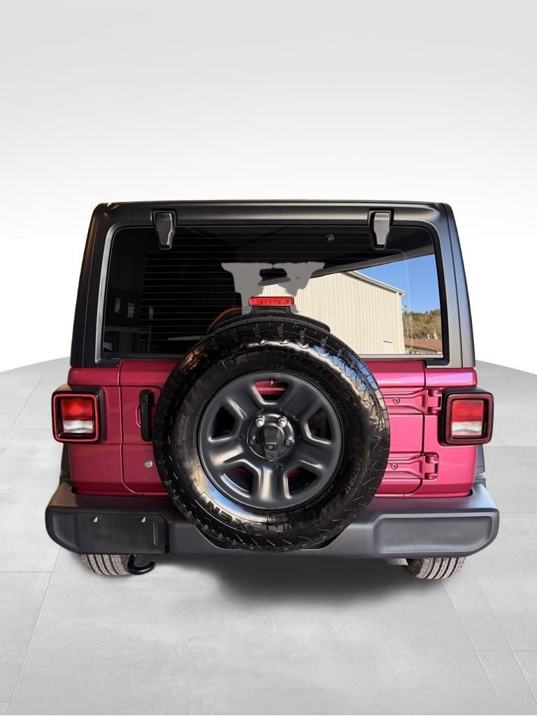 Used 2024 Jeep Wrangler Sport image 4