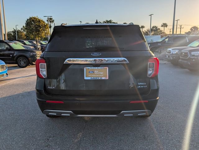 Used 2022 Ford Explorer XLT w/ Equipment Group 202A image 10