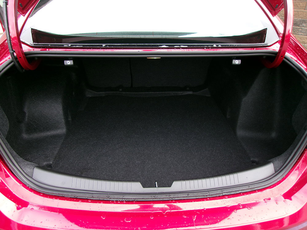 Used 2025 Chevrolet Malibu RS image 12