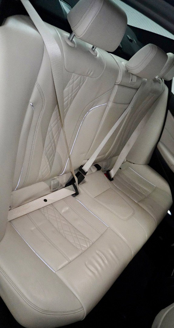 Used 2018 BMW 540i image 7