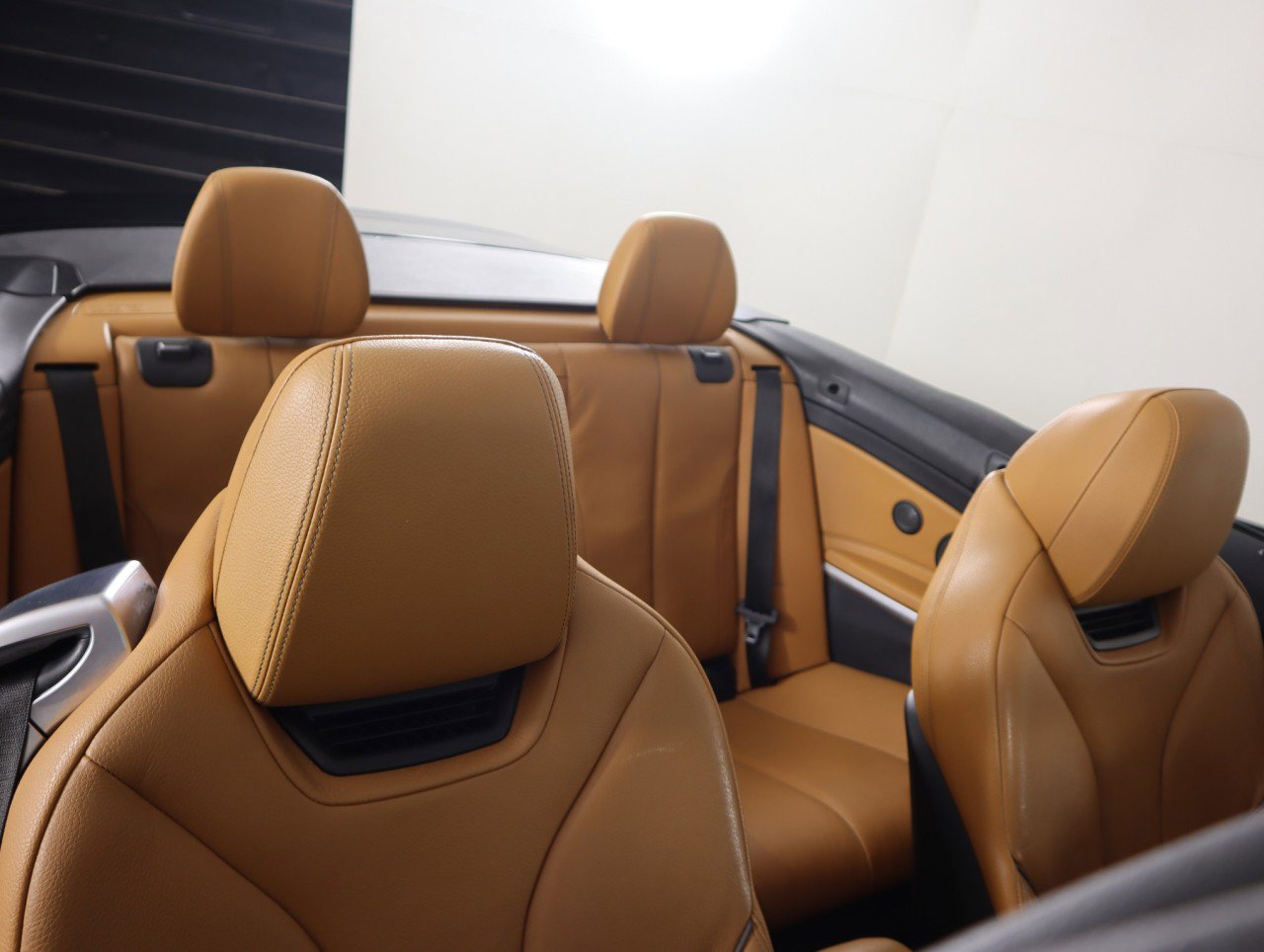 Used 2019 BMW 430i xDrive 430i xDrive Convertible w/ M Sport Package image 18