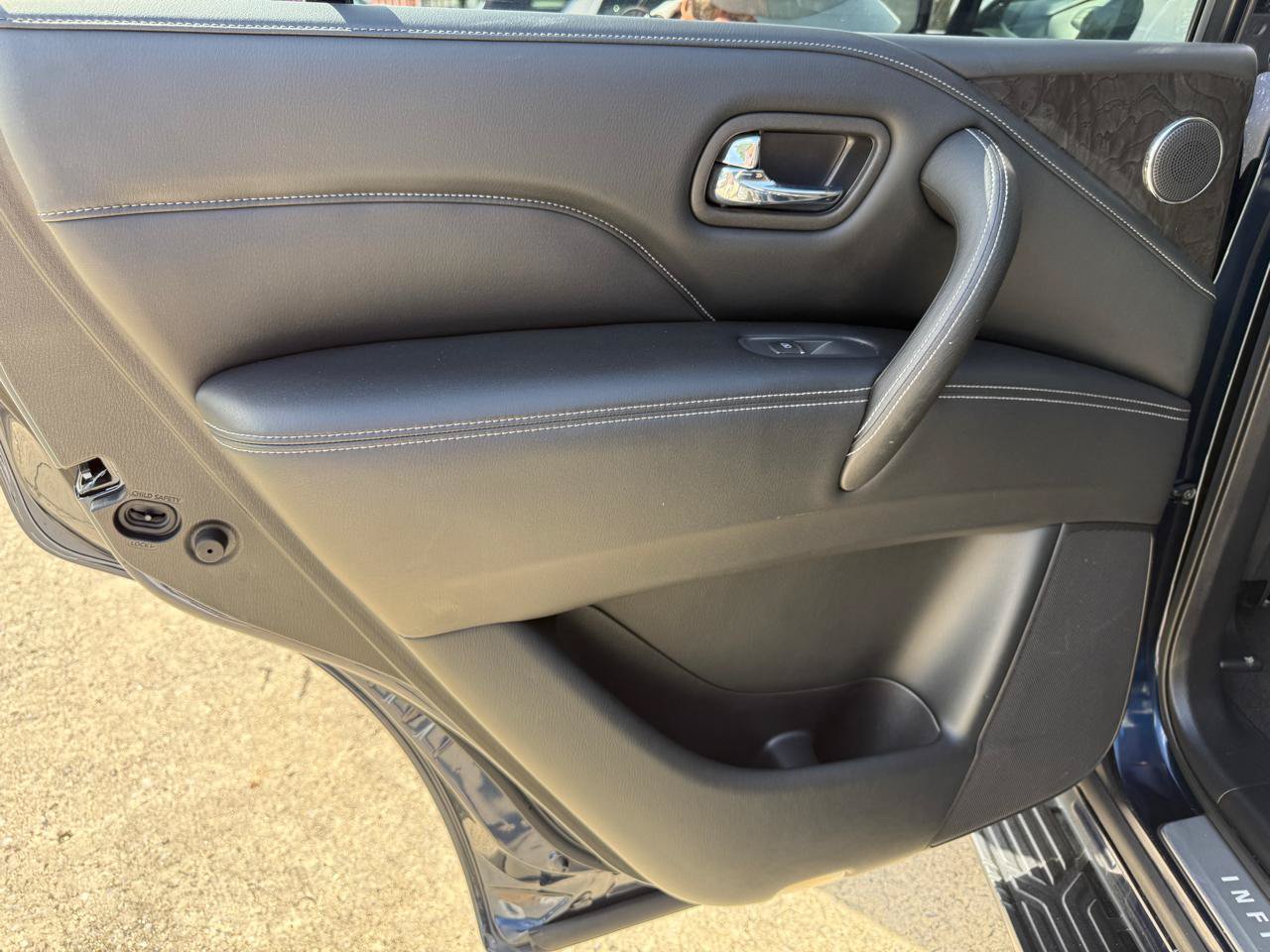 Used 2020 INFINITI QX80 Luxe w/ Proassist Package AWD/4WD image 25