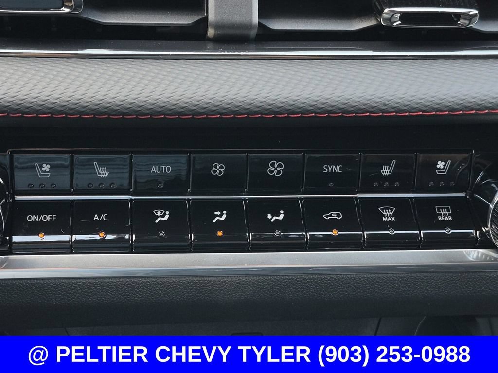 Used 2027 Chevrolet Equinox RS w/ Safety and Technology Package AWD/4WD image 29