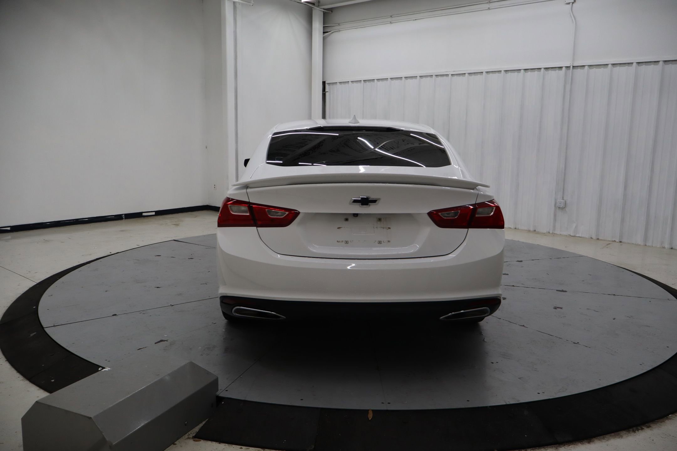 Used 2023 Chevrolet Malibu RS image 6