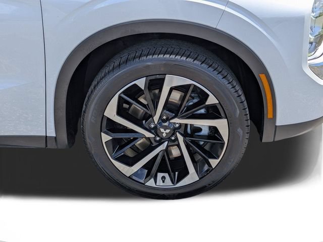 Used 2022 Mitsubishi Outlander ES FWD image 10