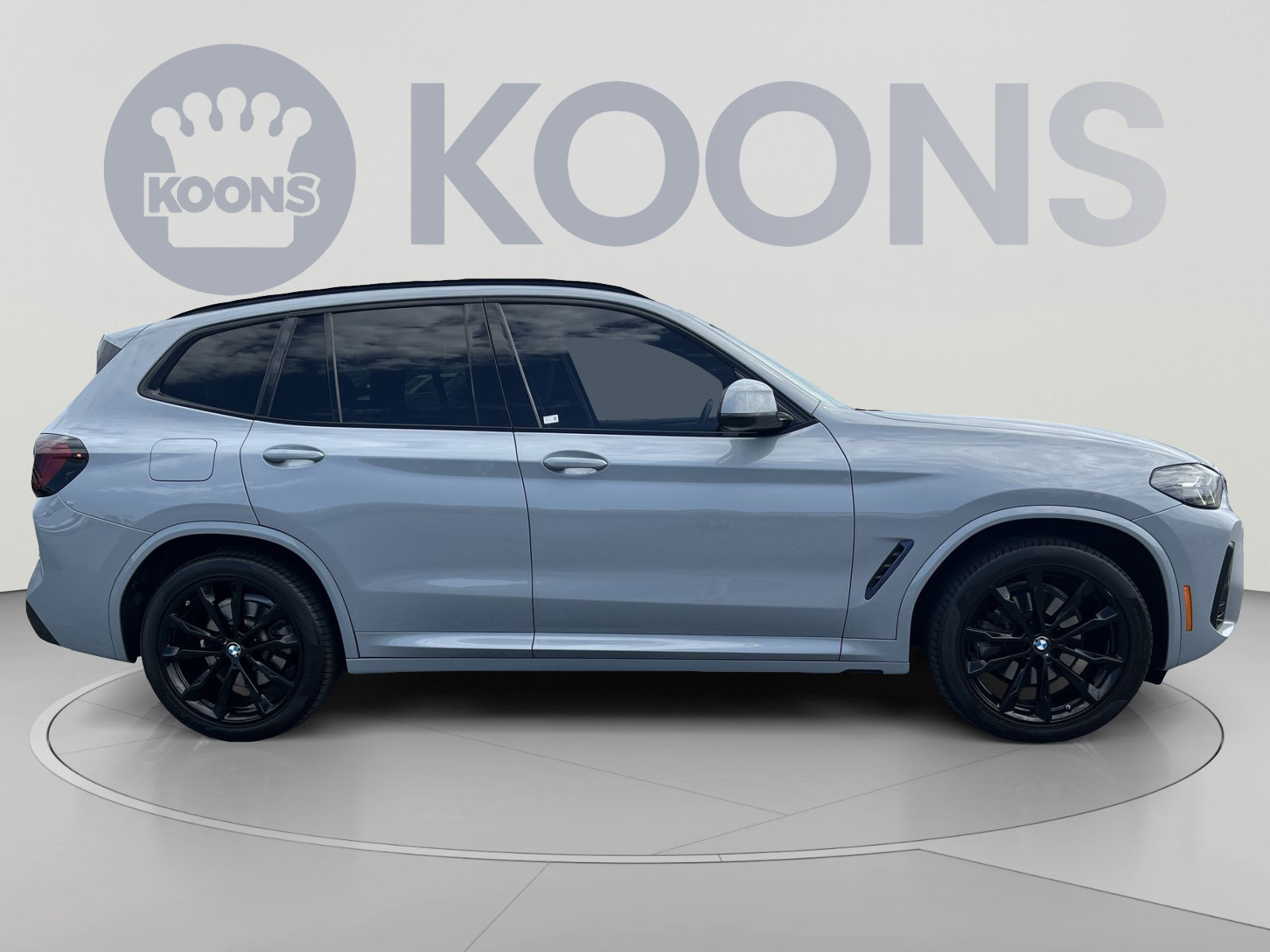 Used 2022 BMW X3 xDrive30i w/ Shadowloine Package AWD/4WD image 8
