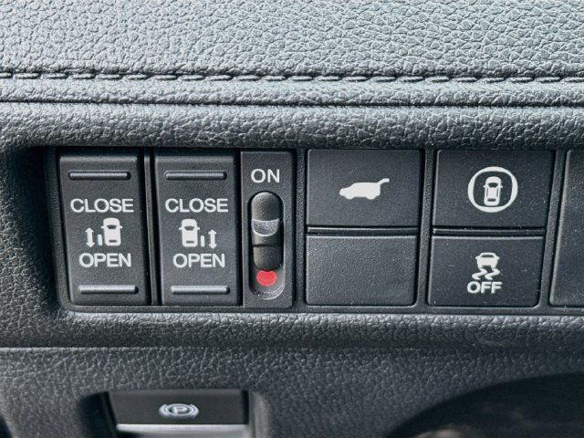 Certified 2024 Honda Odyssey EX-L image 11