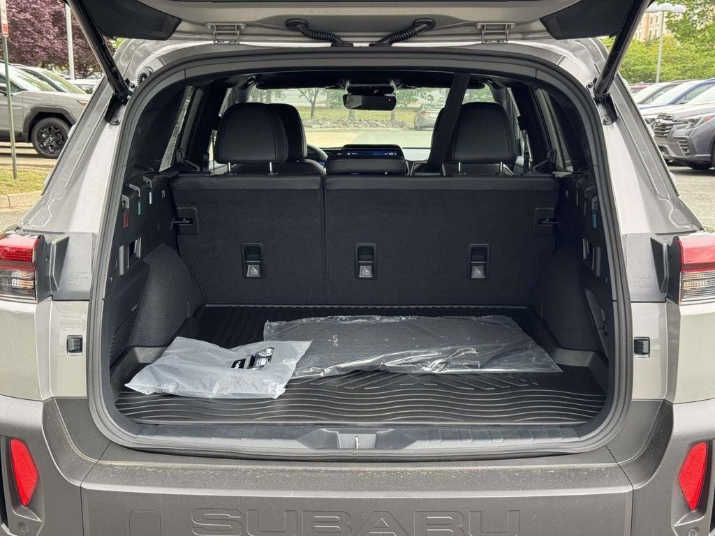 New 2026 Subaru Outback Limited AWD/4WD image 12