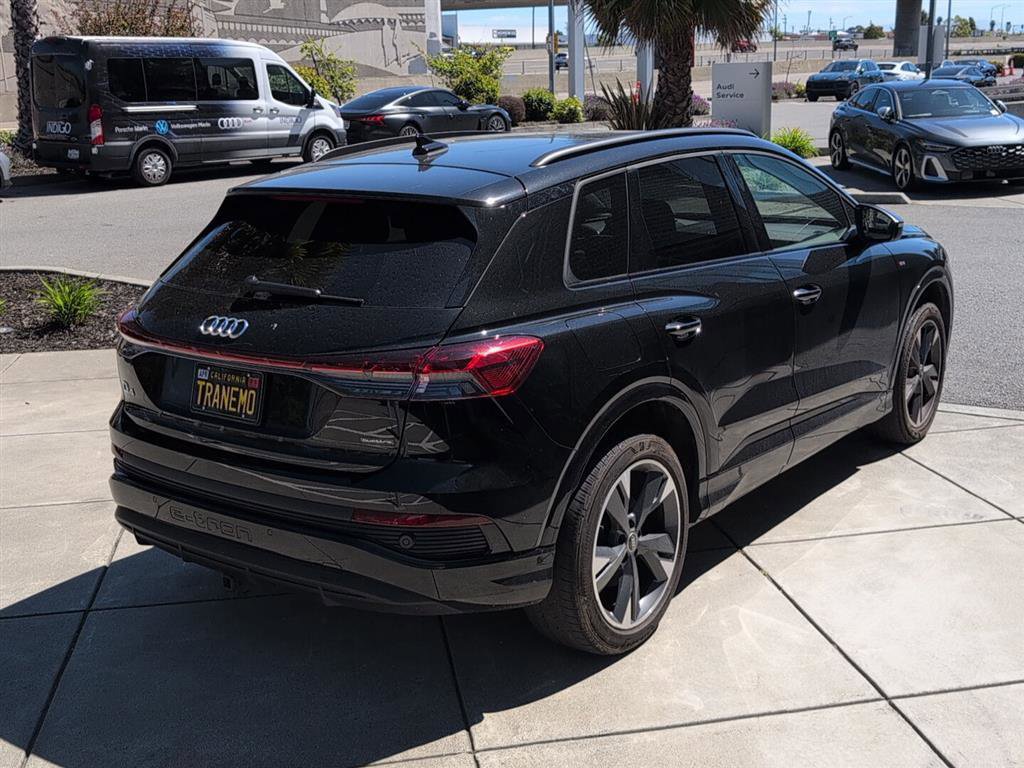 Used 2024 Audi Q4 e-tron Premium Plus w/ Premium Plus image 6