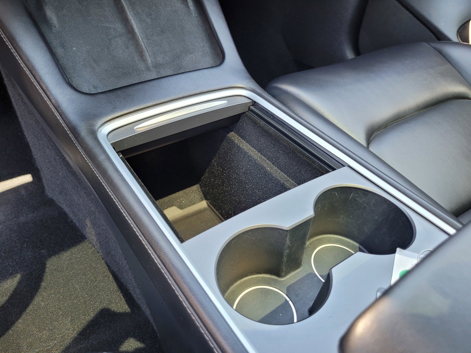 Used 2023 Tesla Model 3 Standard Range image 20