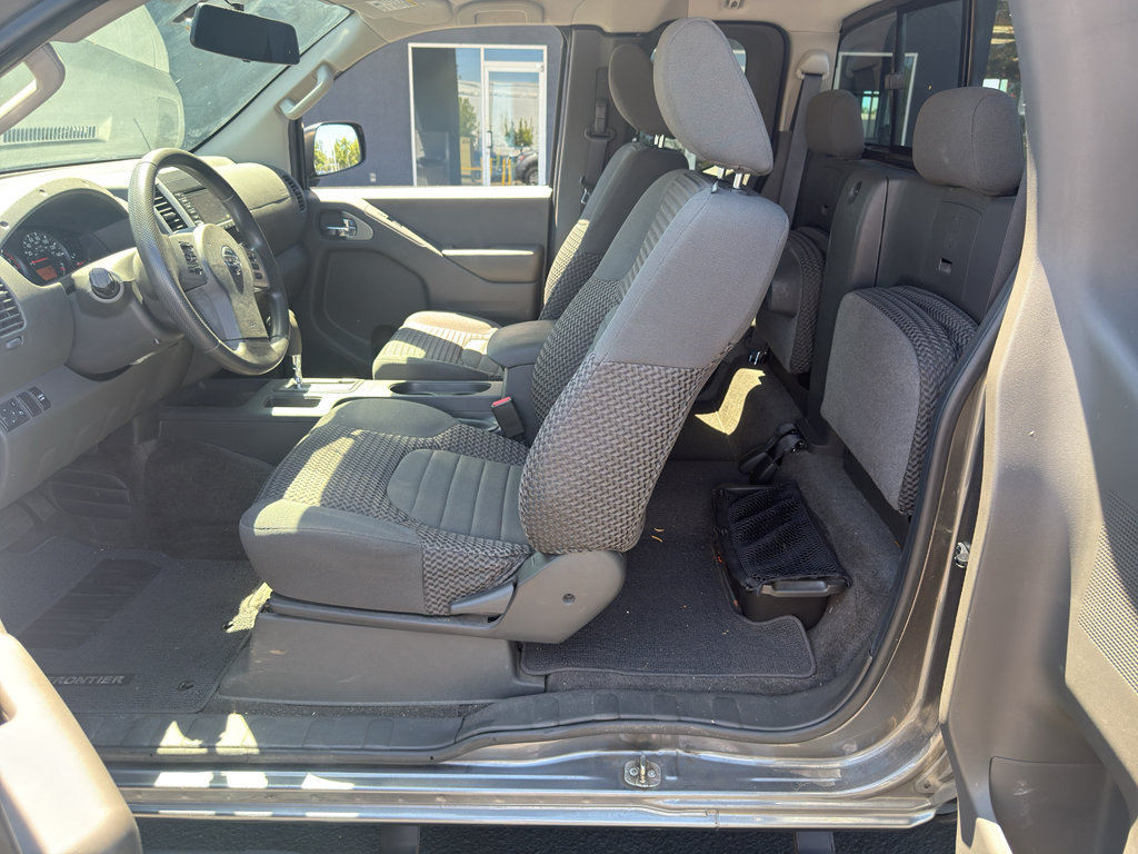 Used 2017 Nissan Frontier SV RWD image 11