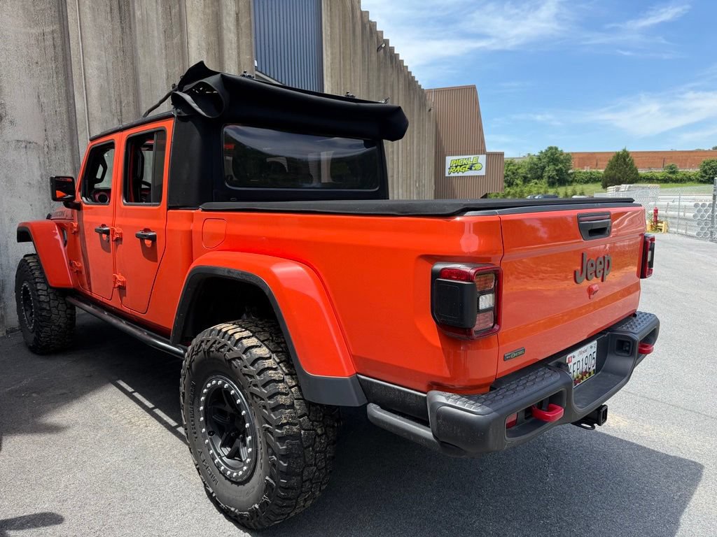 Used 2023 Jeep Gladiator Rubicon w/ LED Lighting Group AWD/4WD image 6