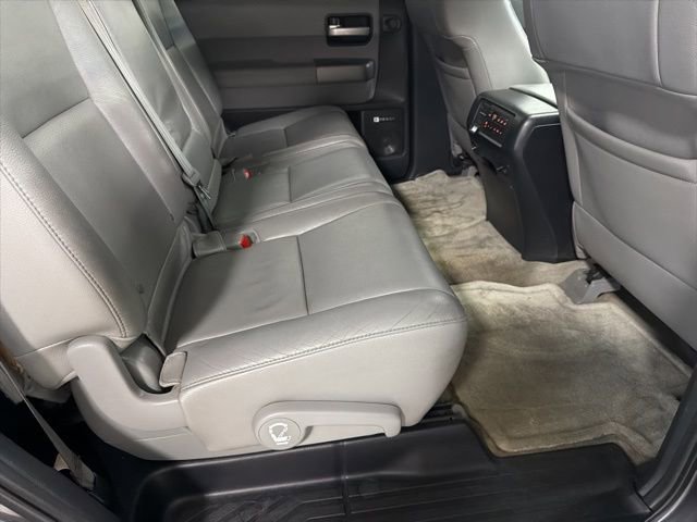 Used 2011 Toyota Sequoia Limited AWD/4WD image 35