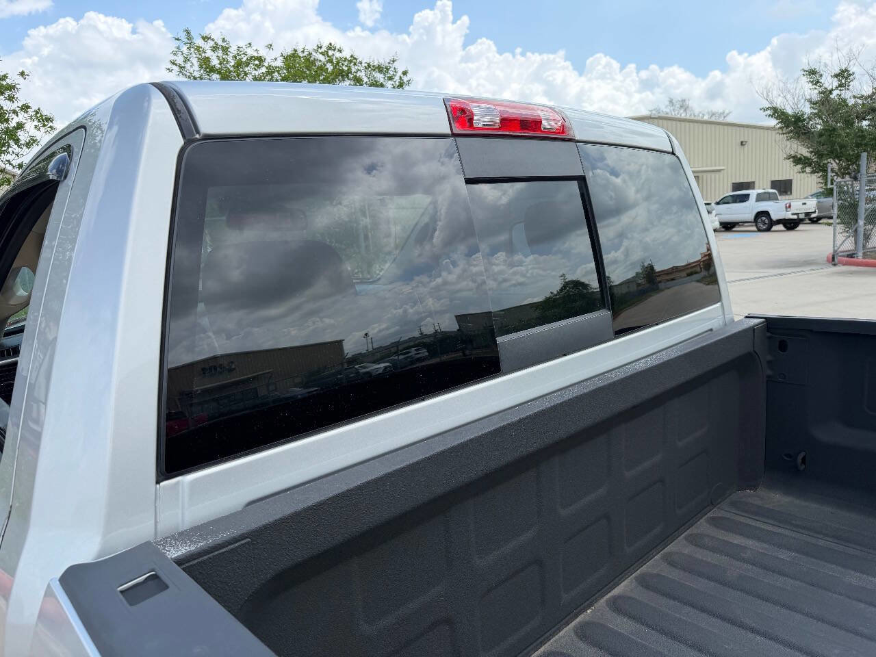 Used 2014 RAM 2500 SLT w/ Popular Equipment Group AWD/4WD image 30