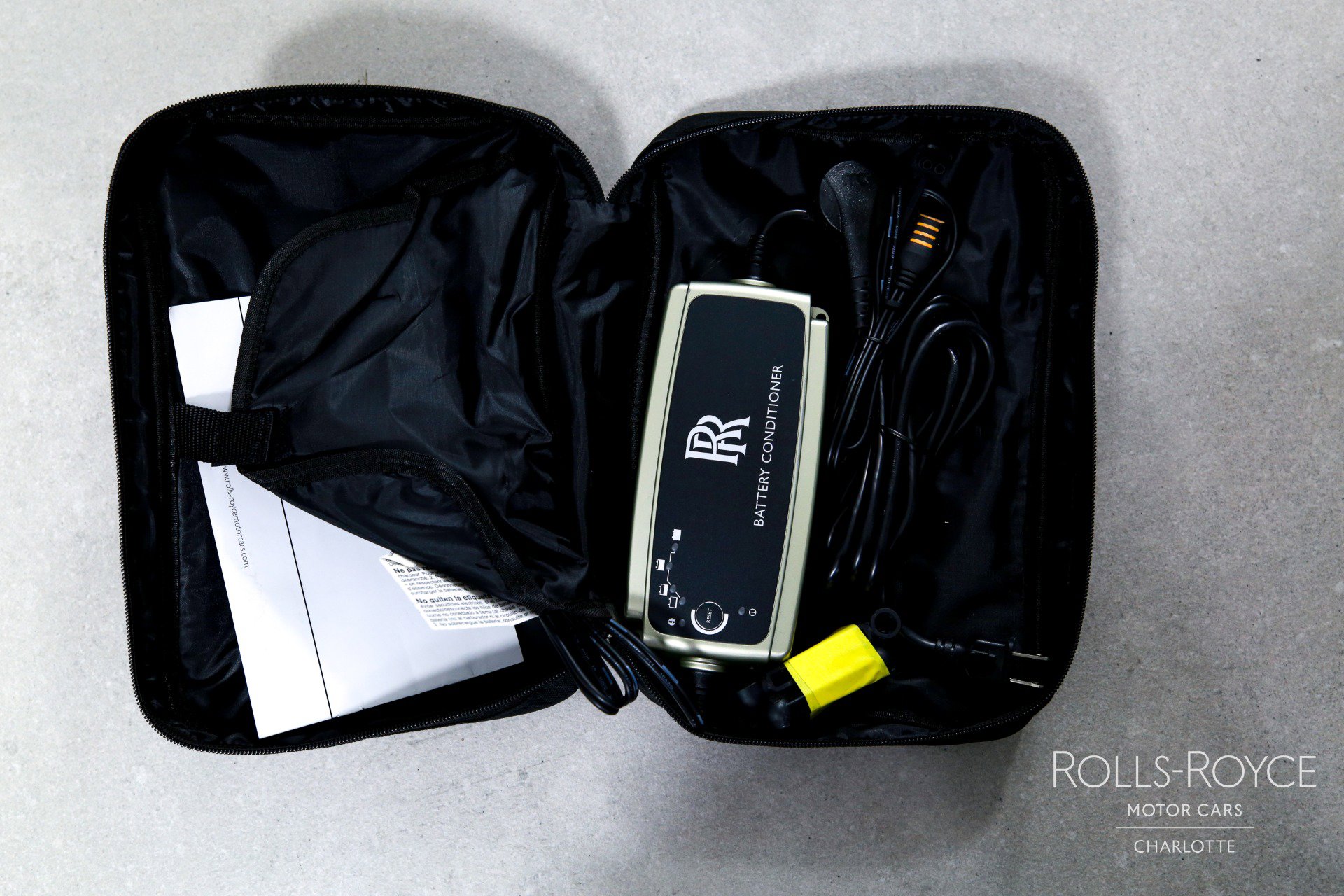 Used 2022 Rolls-Royce Cullinan image 35