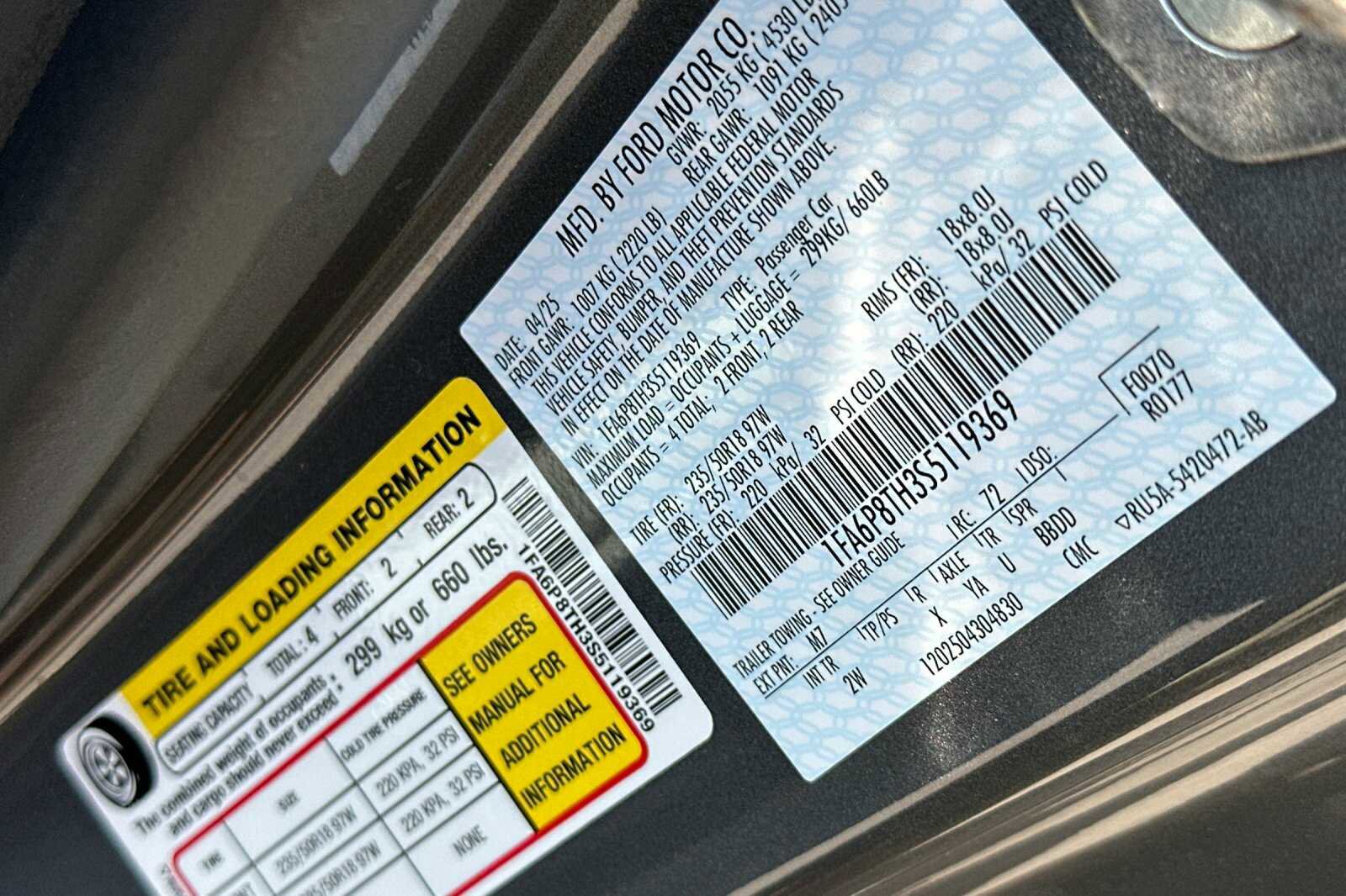 New 2025 Ford Mustang Coupe image 29