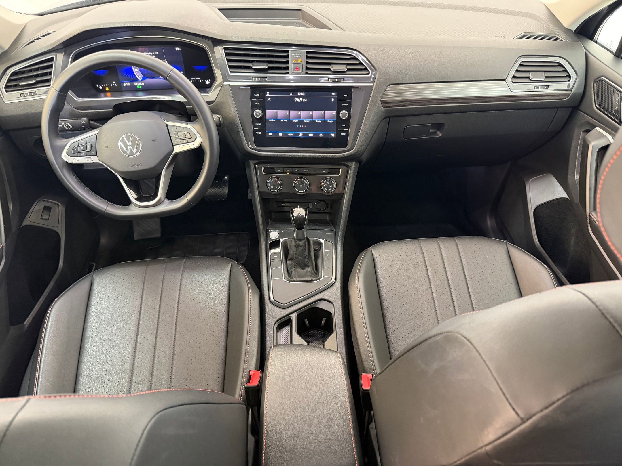 Used 2024 Volkswagen Tiguan Wolfsburg Edition image 15