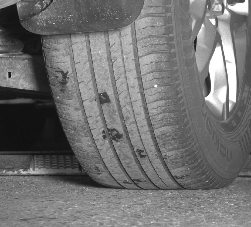 Used 2020 Chevrolet Traverse LT image 38