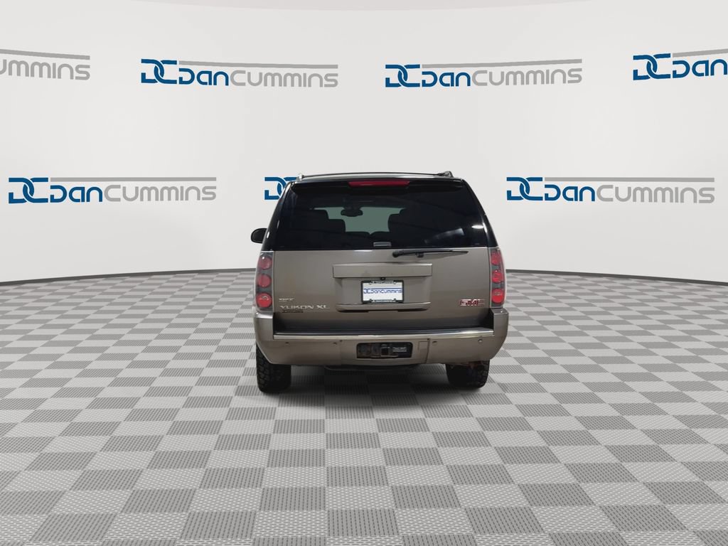 Used 2012 GMC Yukon XL Denali AWD/4WD image 7