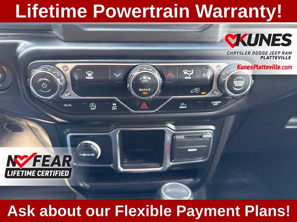 Used 2022 Jeep Gladiator Sport AWD/4WD image 25