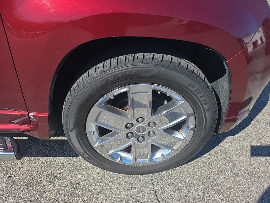 Used 2015 GMC Acadia Denali image 20