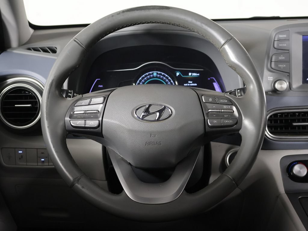 Certified 2021 Hyundai Kona Limited FWD image 33