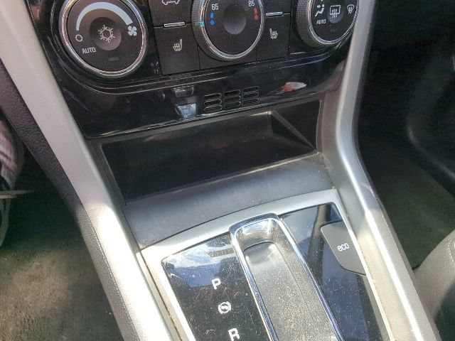 Used 2014 Chevrolet Captiva Sport LTZ FWD image 18