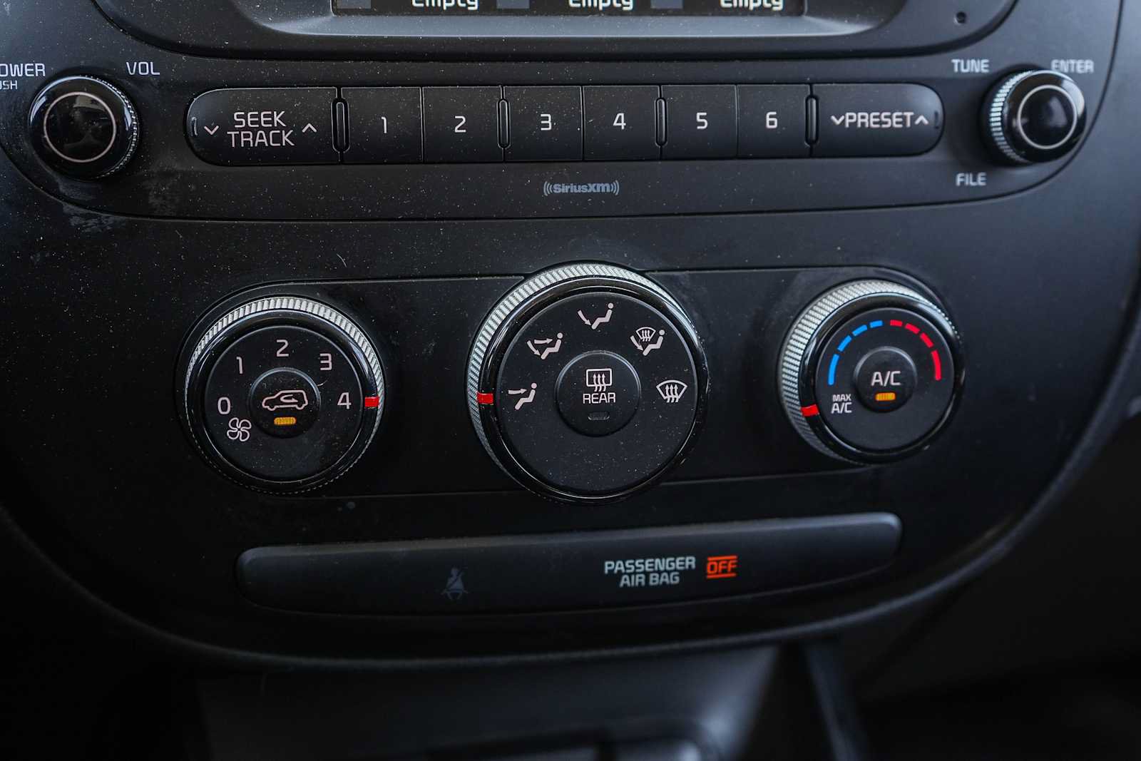 Used 2017 Kia Soul FWD image 22