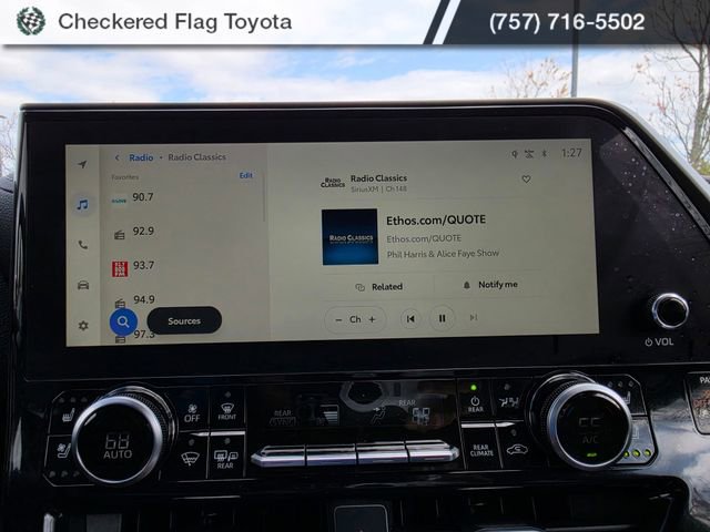 Used 2023 Toyota Highlander Limited image 15