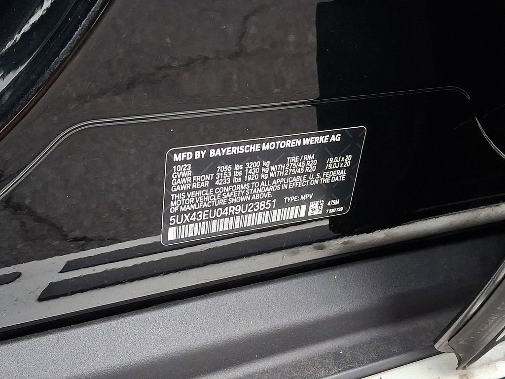 Used 2024 BMW X5 xDrive50e image 28