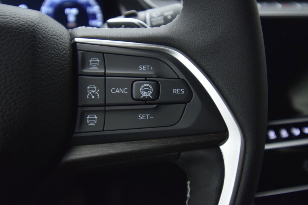 New 2026 Jeep Grand Cherokee L 4WD image 22