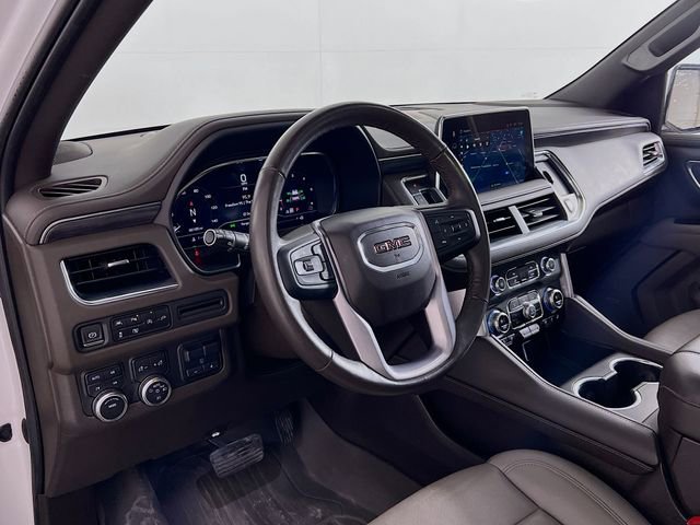 Used 2022 GMC Yukon XL SLT w/ SLT Luxury Package image 38