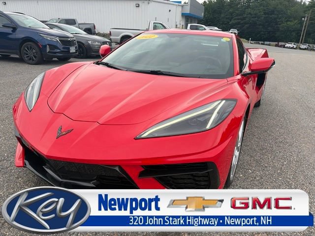 Used 2022 Chevrolet Corvette Stingray Coupe w/ 1LT RWD image 1
