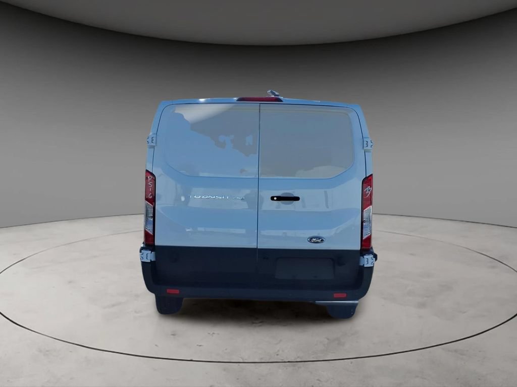 New 2025 Ford Transit 250 Low Roof RWD image 4