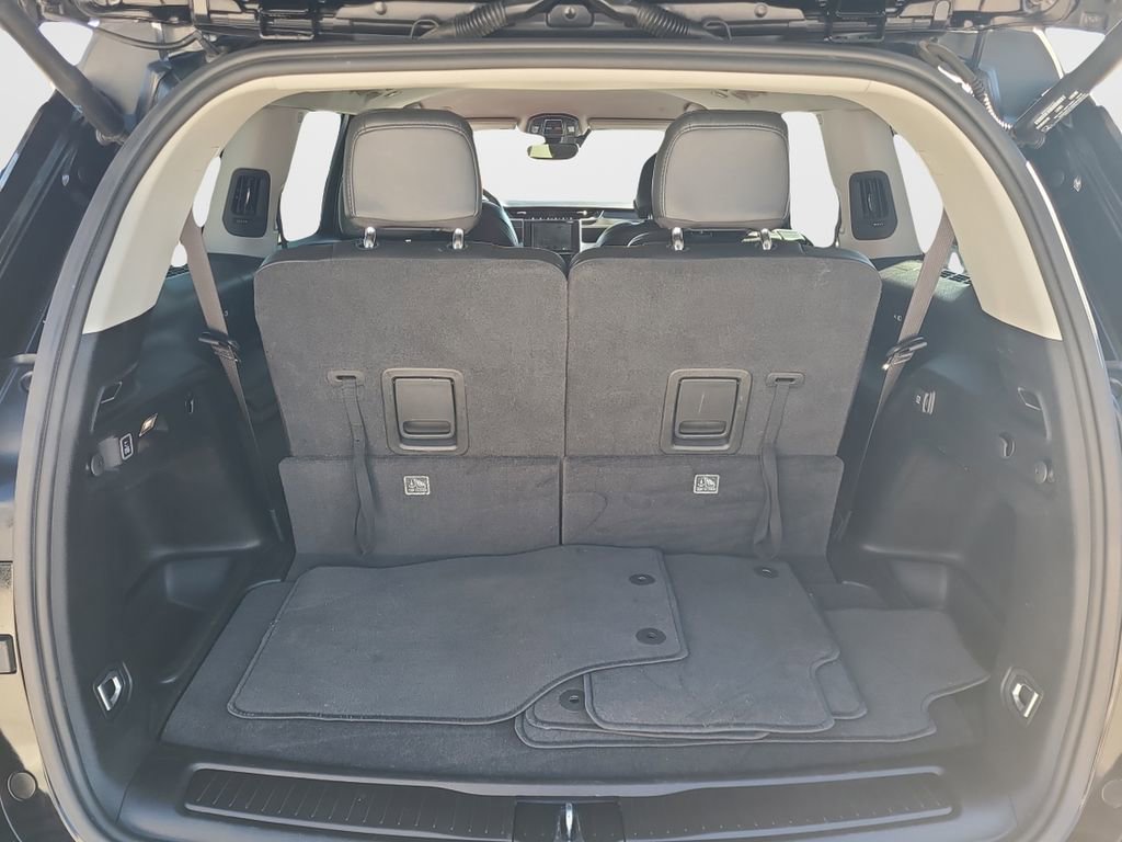 Used 2021 Jeep Grand Cherokee L Laredo w/ Luxury Tech Group I image 13