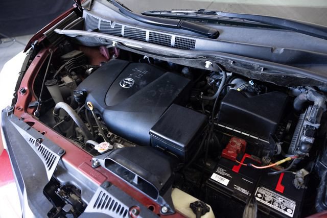 Used 2020 Toyota Sienna L FWD image 26