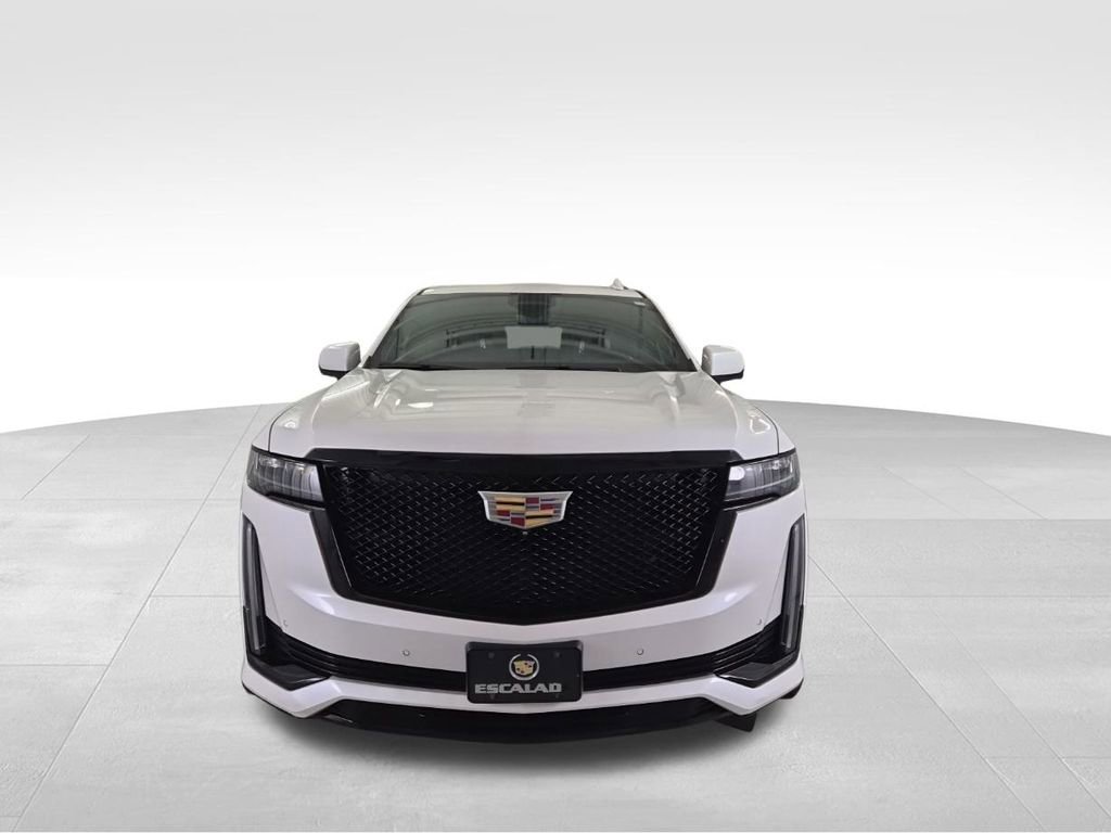 Used 2021 Cadillac Escalade Sport Platinum w/ Heavy-Duty Trailer Package image 4