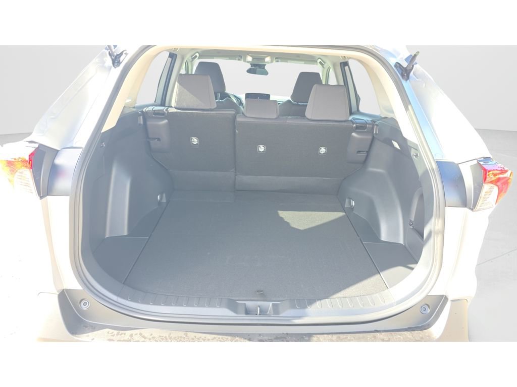 Used 2025 Toyota RAV4 XLE image 12