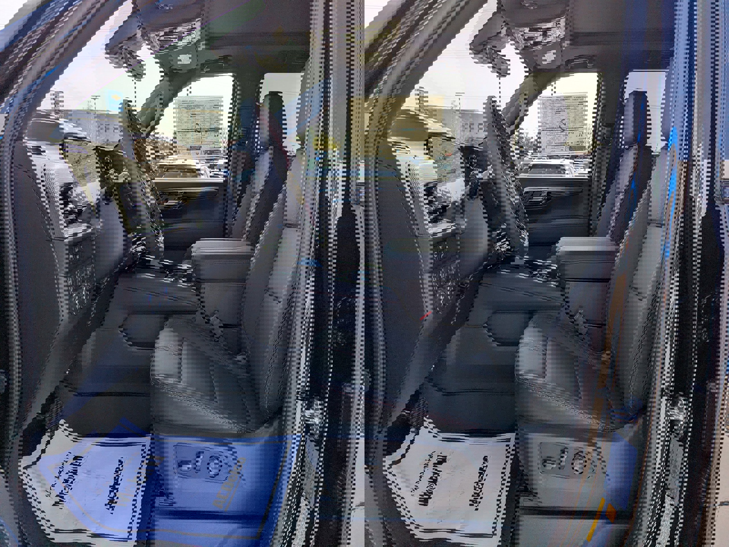 New 2026 Chevrolet Suburban RST image 10