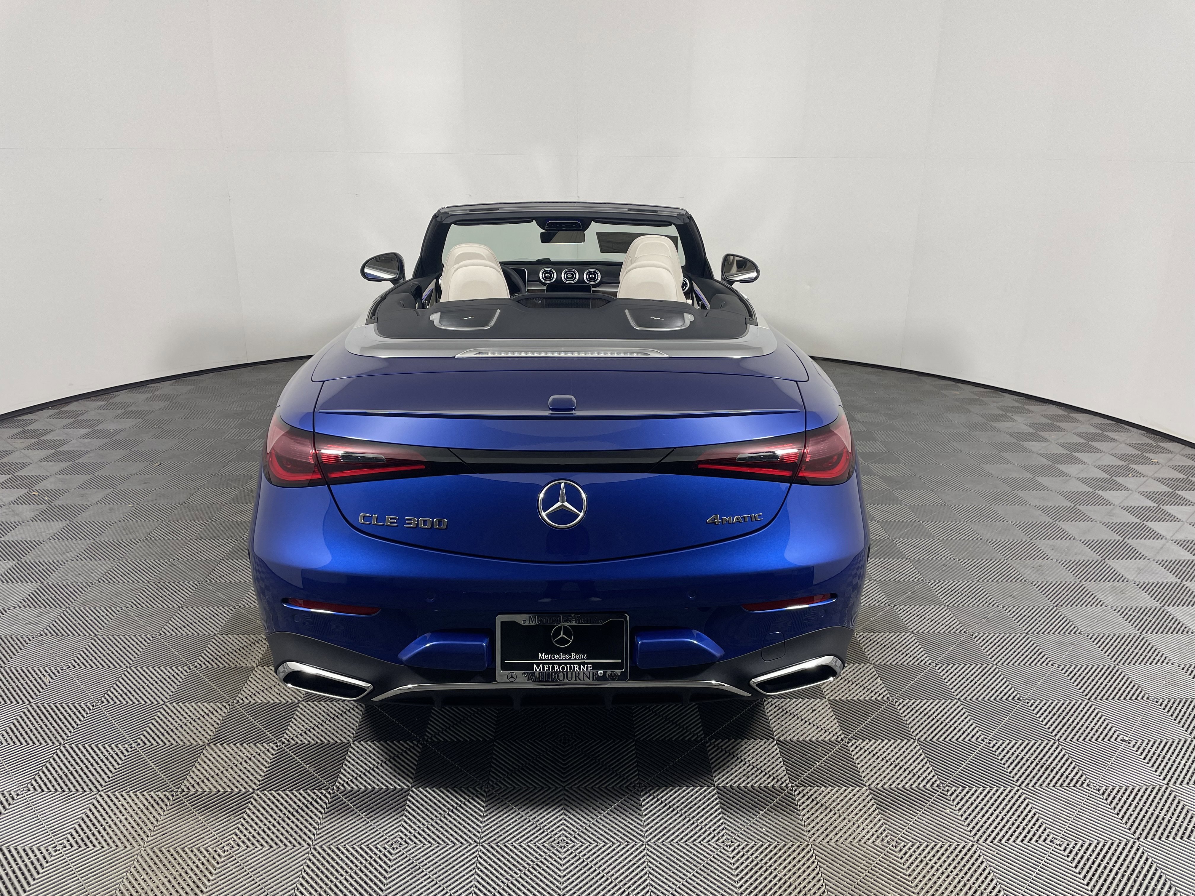 New 2026 Mercedes-Benz CLE 300 4MATIC Cabriolet image 4