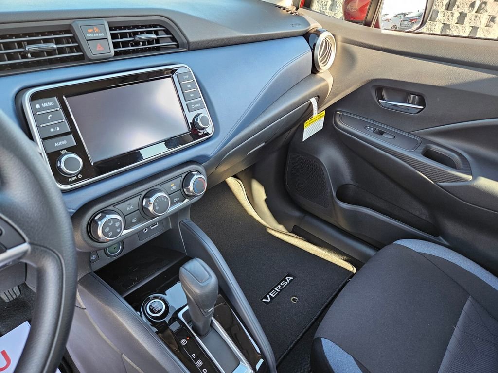 New 2025 Nissan Versa SV w/ Trunk Package image 9