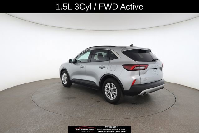 Used 2023 Ford Escape Active w/ Tech Pack #2 FWD image 11