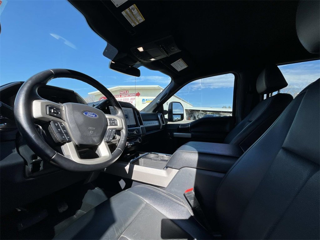 Used 2022 Ford F250 Lariat w/ Tremor Off-Road Package image 8