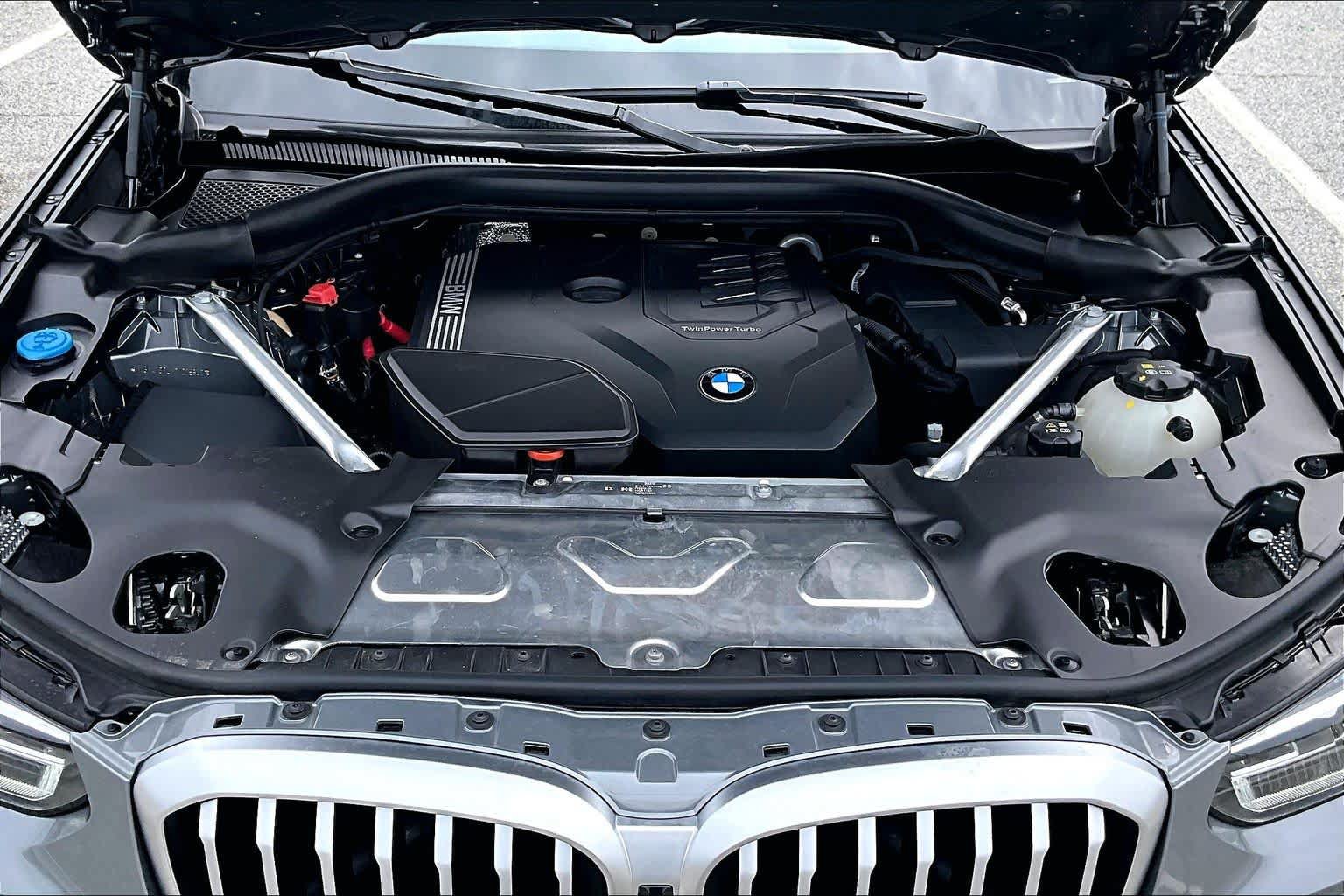 Used 2024 BMW X3 sDrive30i w/ Premium Package w/ZPA RWD image 32
