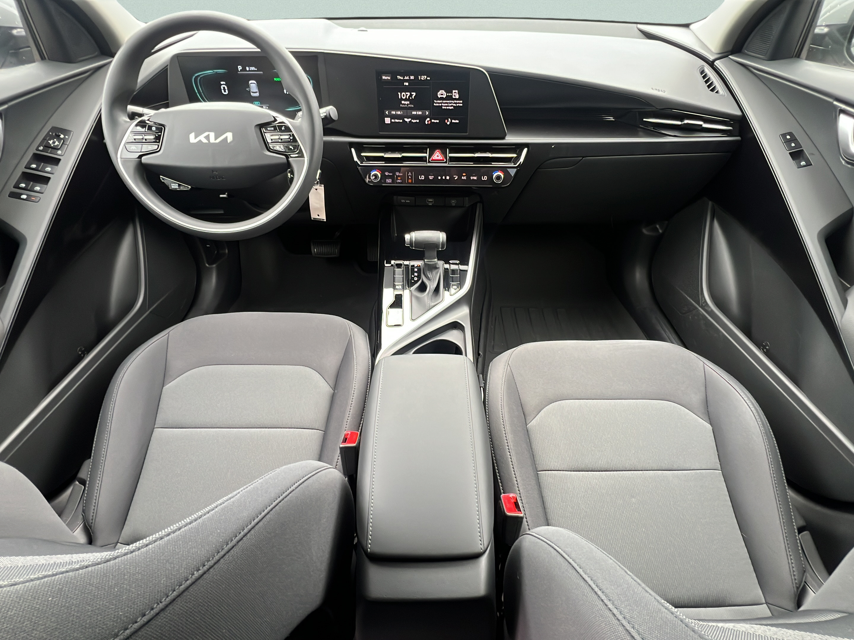 New 2026 Kia Niro LX FWD image 11